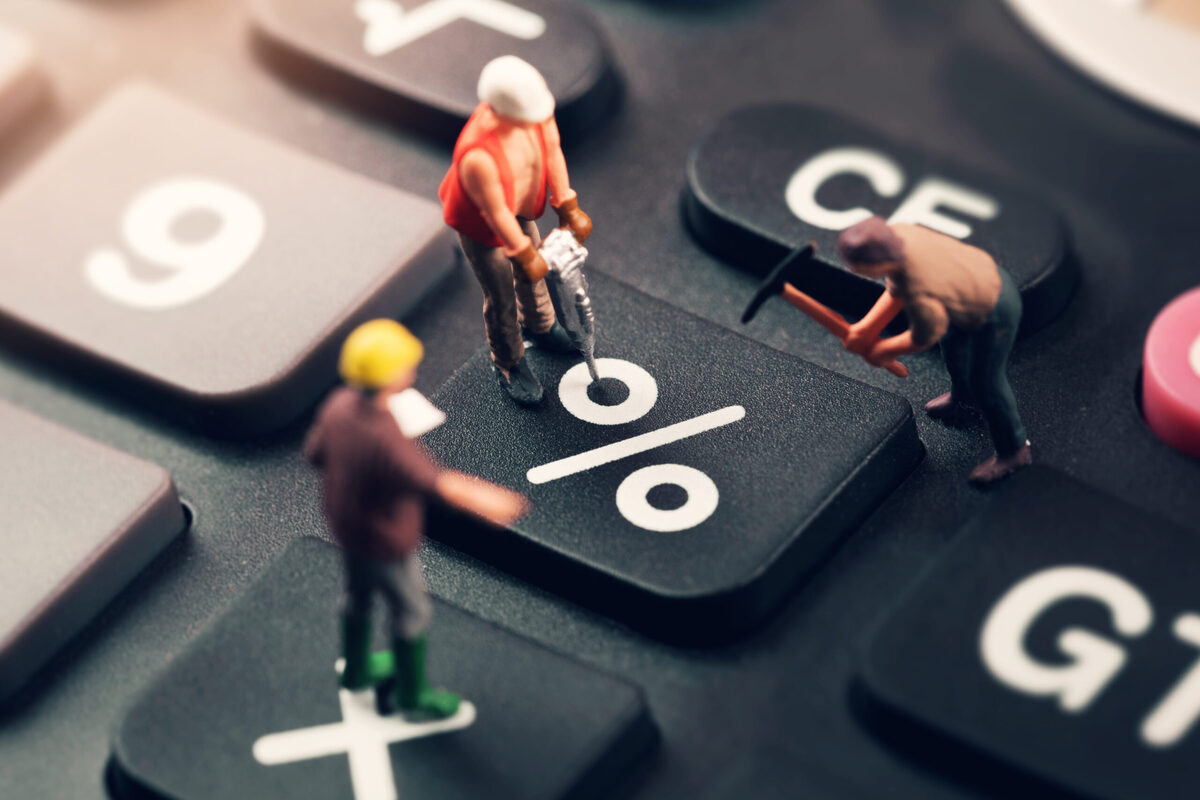 APR vs Effective Rate: €10,000 Loan Cost Compared