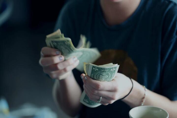 How to Cut Costs Without Feeling Poor