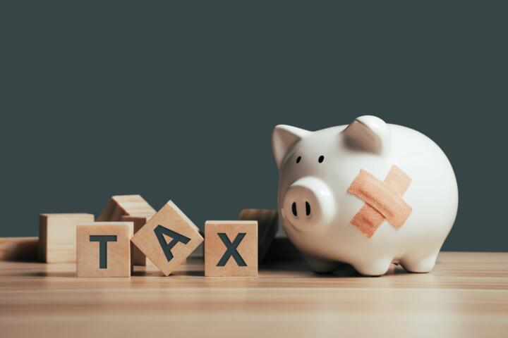 Tax on Savings: Gross vs Net Interest Calculation
